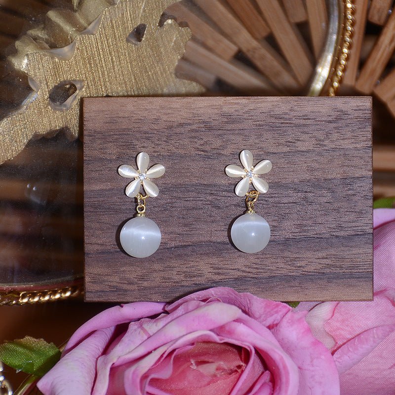 Blumen-Tropfen-Ohrringe - Rainey