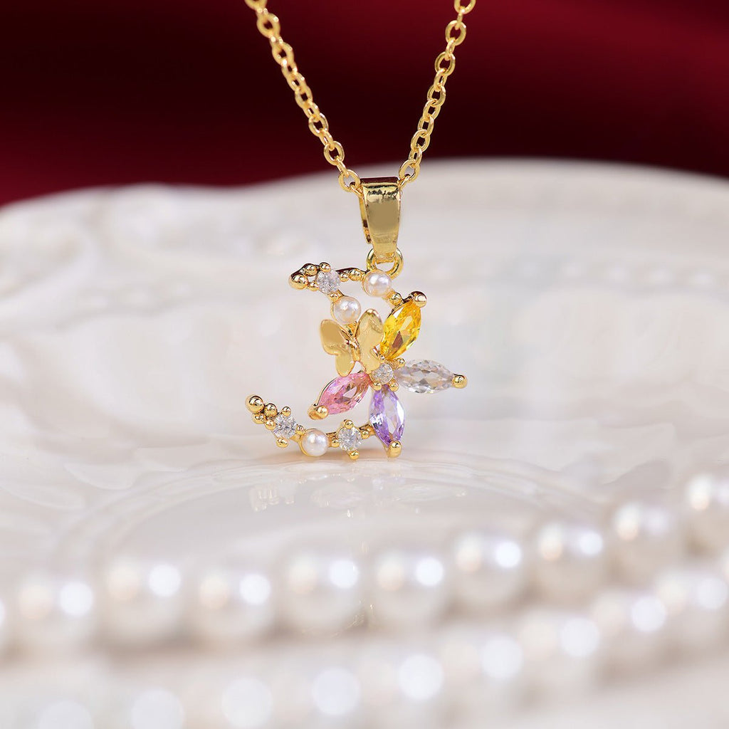 Blume Mond Halskette