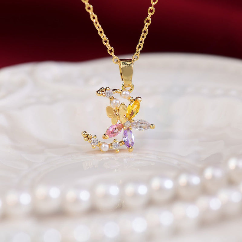 Blume Mond Halskette