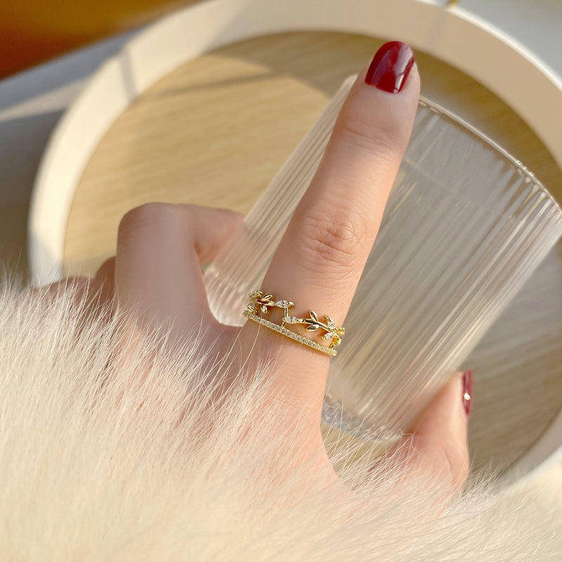 Vergoldeter Blätterring