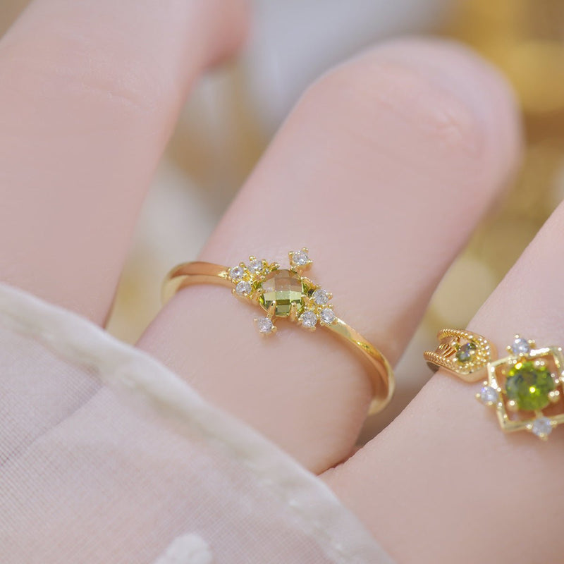 Grünes Barock-Ringset