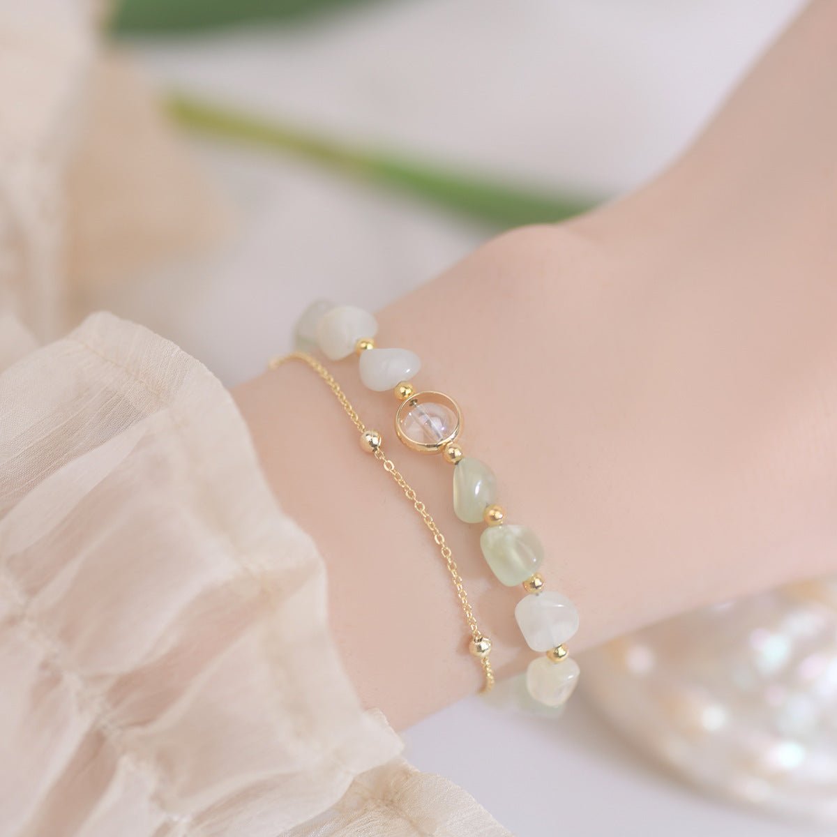 Grünes Traubensteinarmband