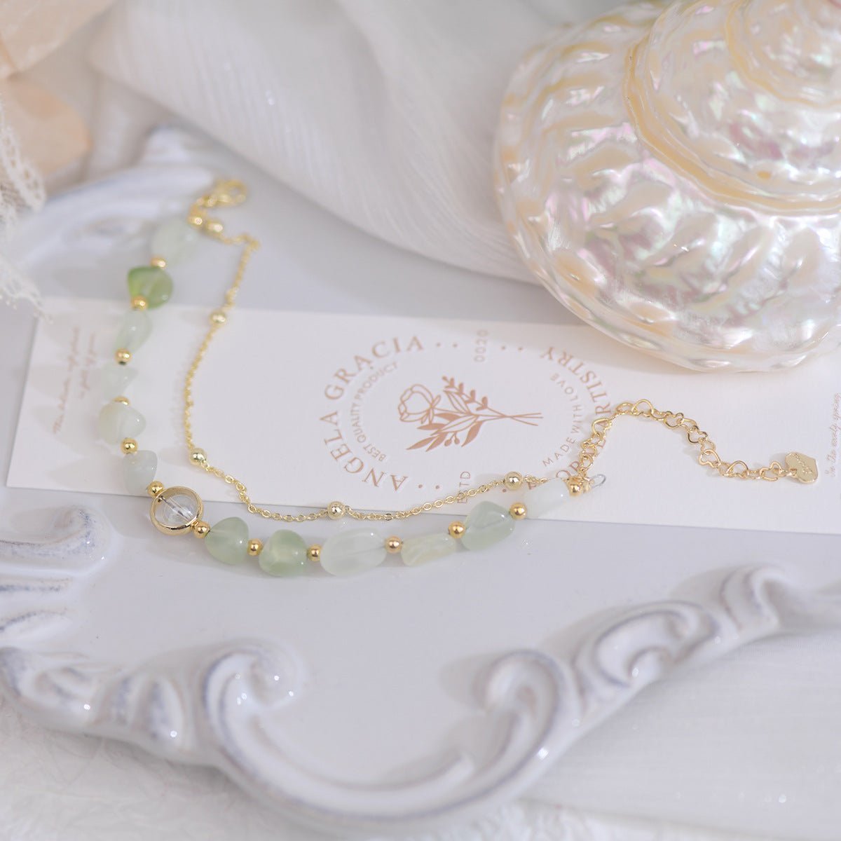 Grünes Traubensteinarmband