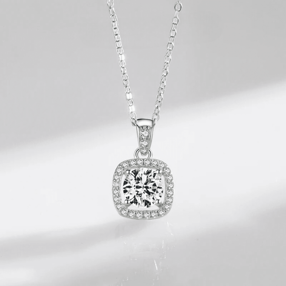 Halo Sparkle Silber Halskette - Helles Rund