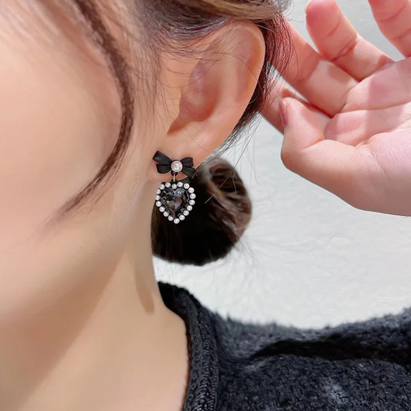 Carmiora - Exquisite Bowknot-Perlenohrringe