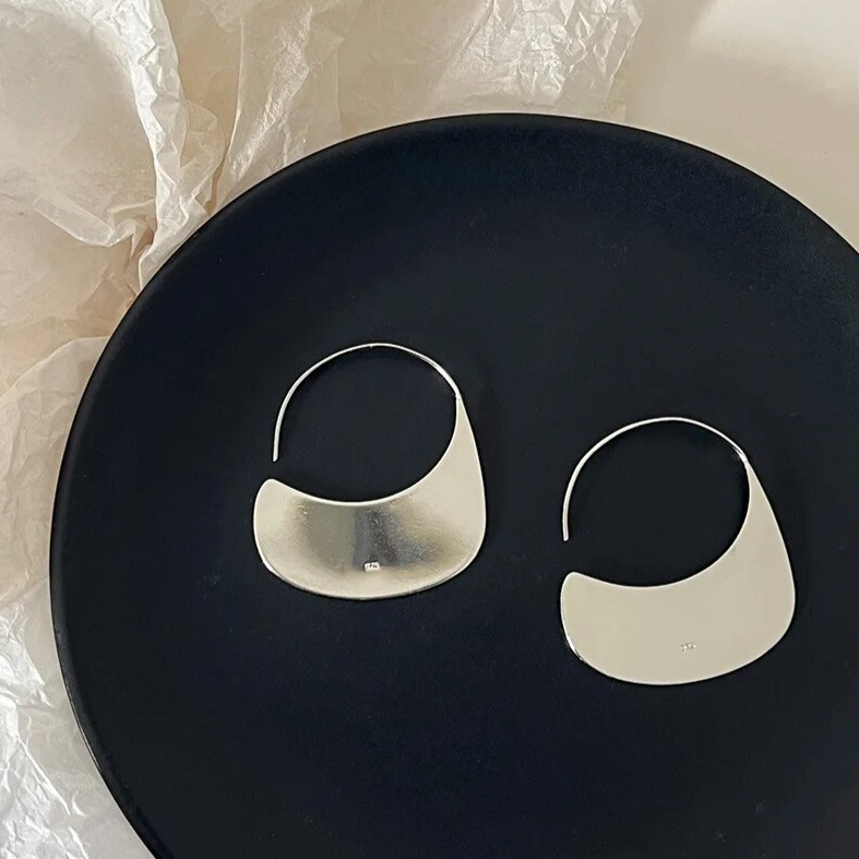 Carmiora - Glitzernde Hoop-Ohrringe