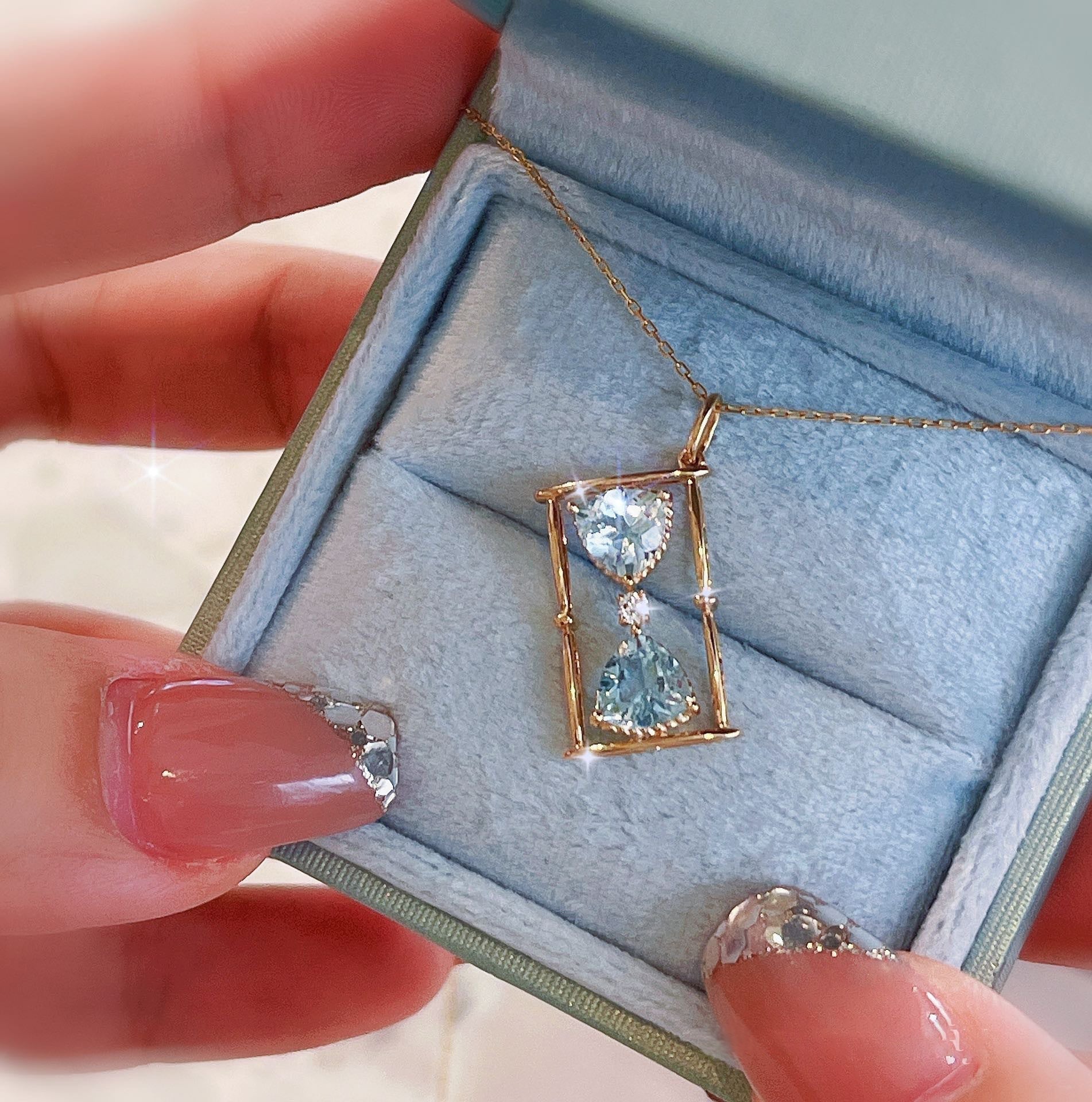 Sanduhr-Halskette (massives Silber)