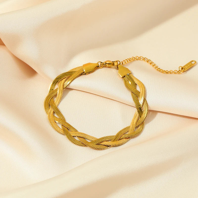 Überkreuztes Kettenarmband