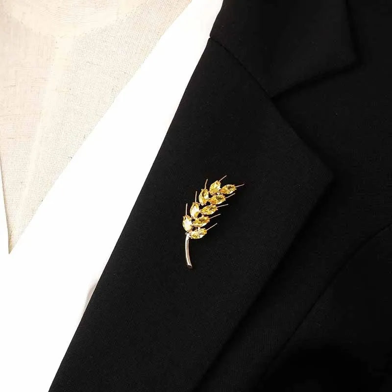 Luxuriöse Broschennadeln mit Kristallen in Form einer Weizenpflanze