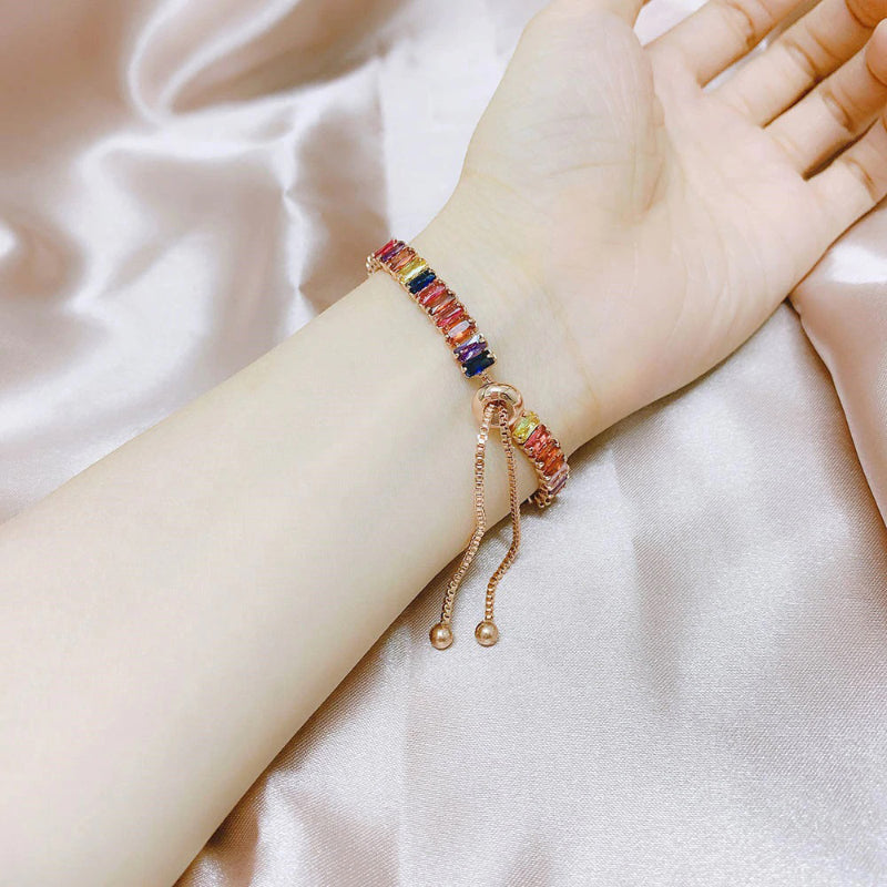 Lebendige, mehrfarbige Tennisarmbänder mit Zirkonia