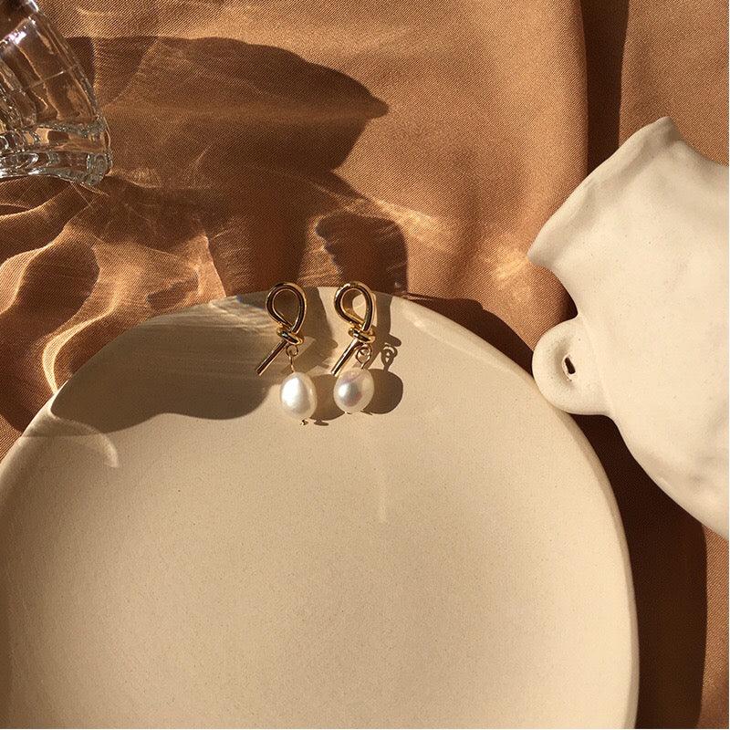 Knotenperlen Ohrringe