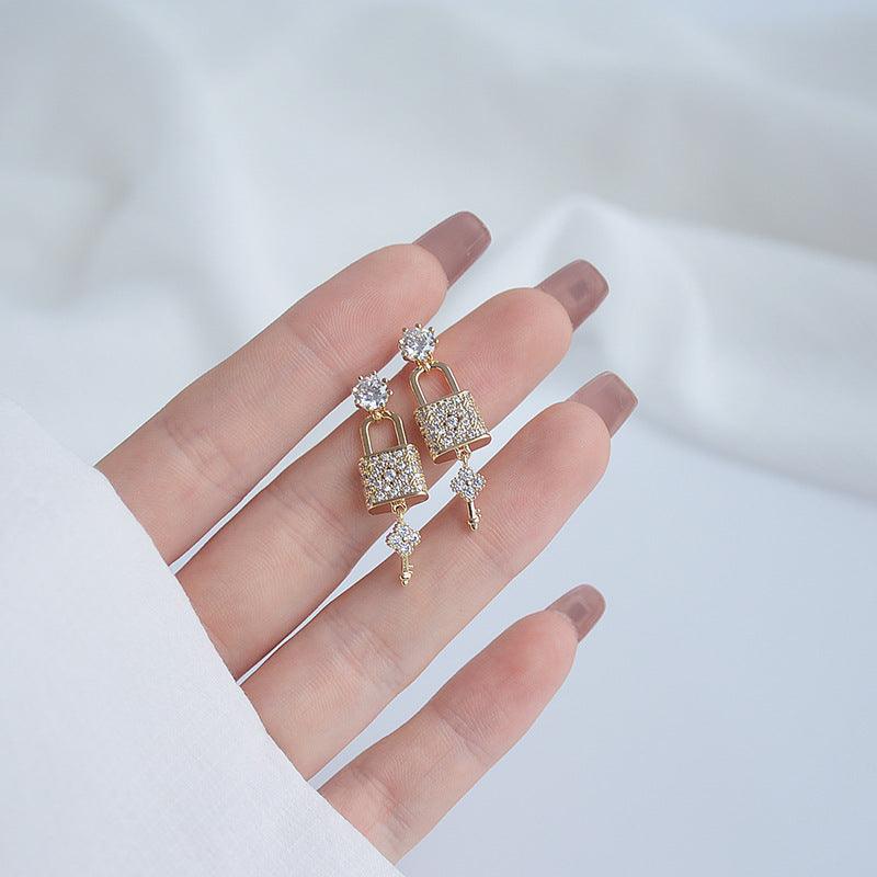 Liebesschloss-Ohrringe