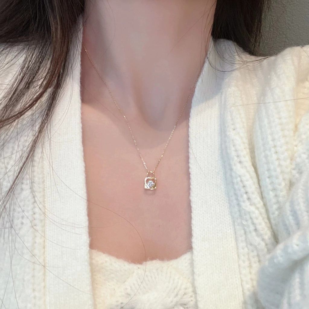 Liebesschloss-Halskette (massives Silber)