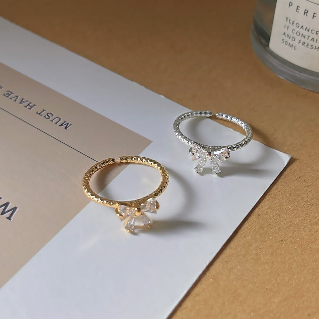 Schöner Schleifenring (Gold/Silber)