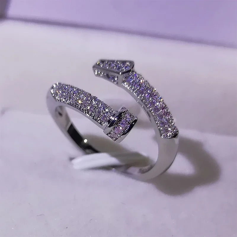 Carmiora - Klassischer Weißer Ring