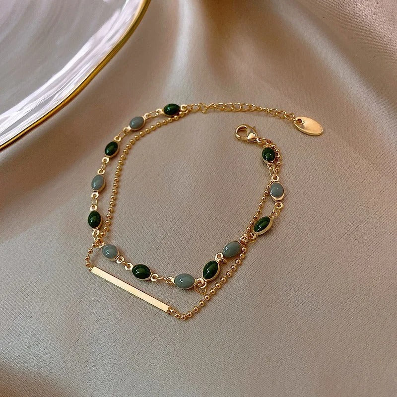 Chavri - Perlen-Duo-Kettenarmband in Schichten