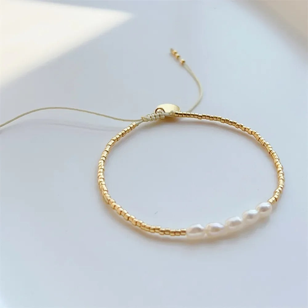 Carmiora - Elegantes Perlenarmband