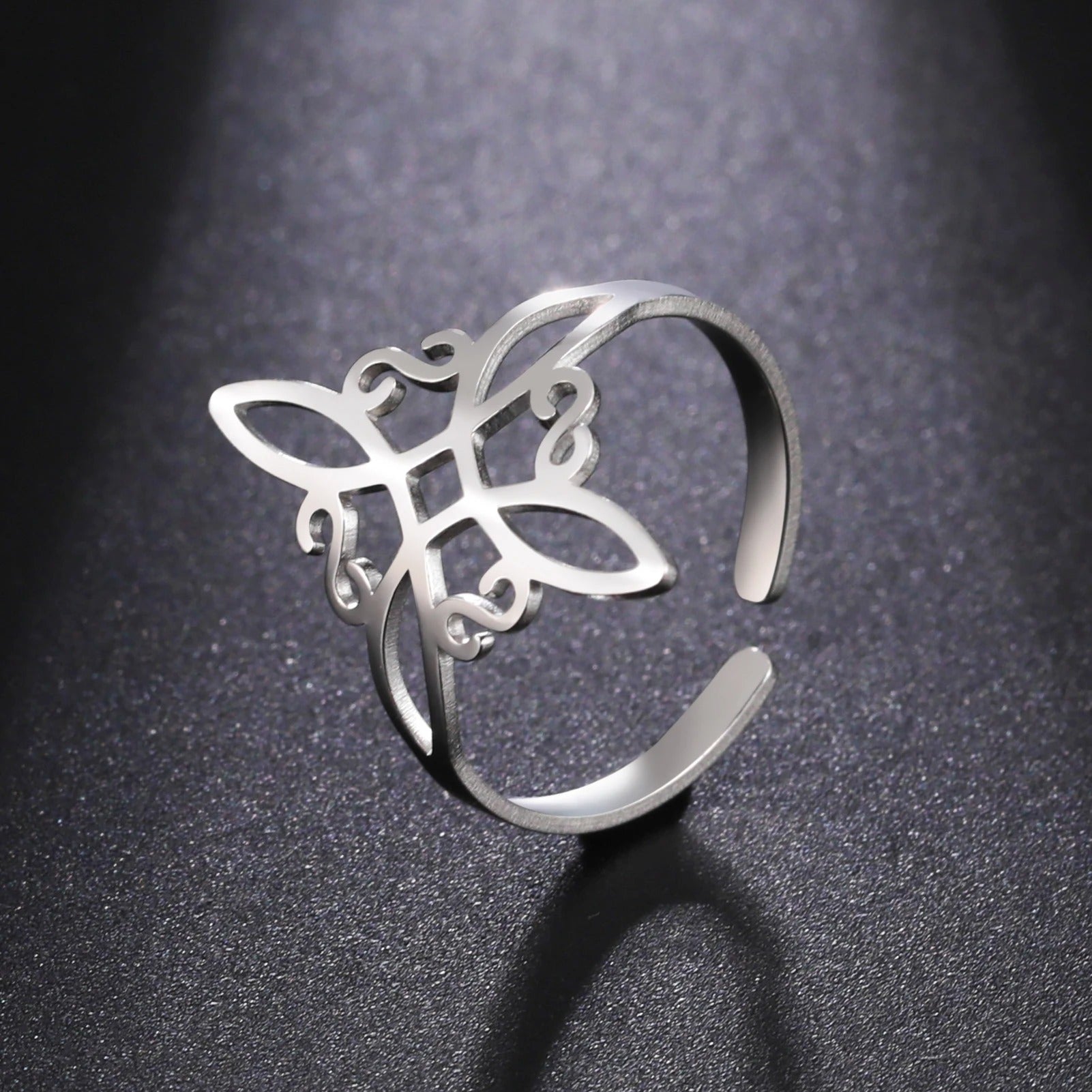 Carmiora - Hexenknoten Ring