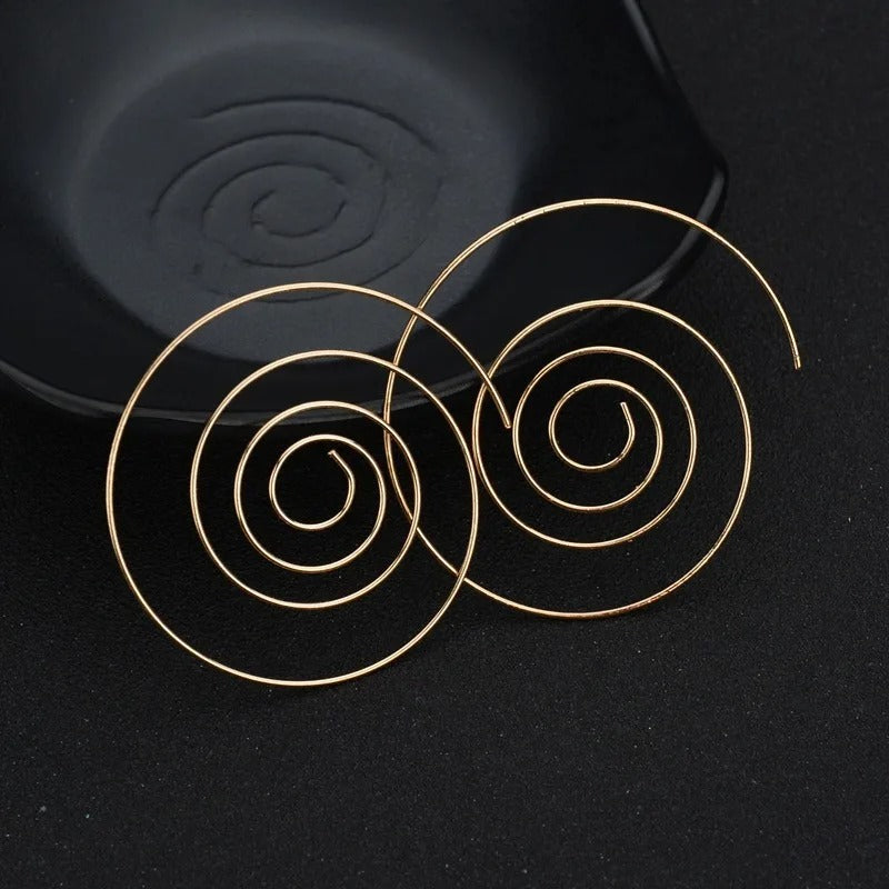 Carmiora - Einzigartige Spiral-Ohrstecker