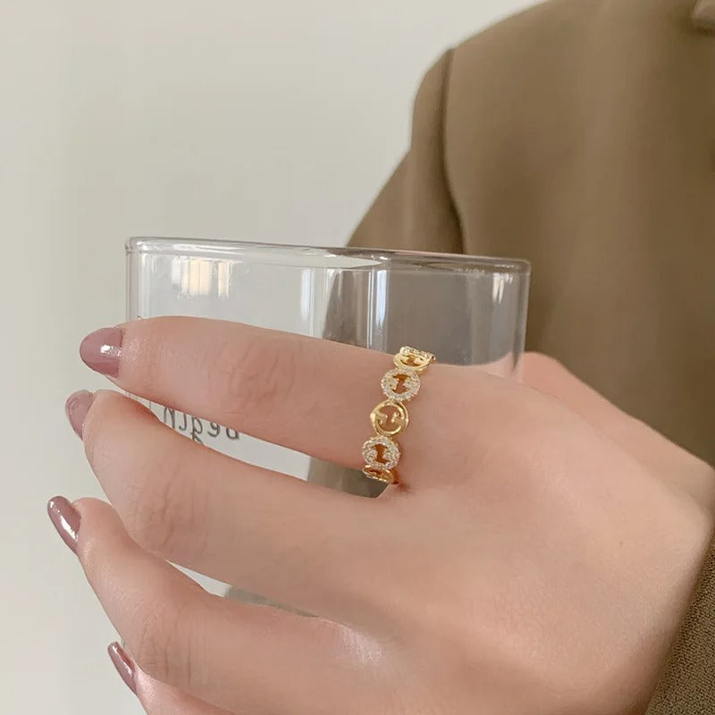 Carmiora - Kreis offener exquisiter Ring