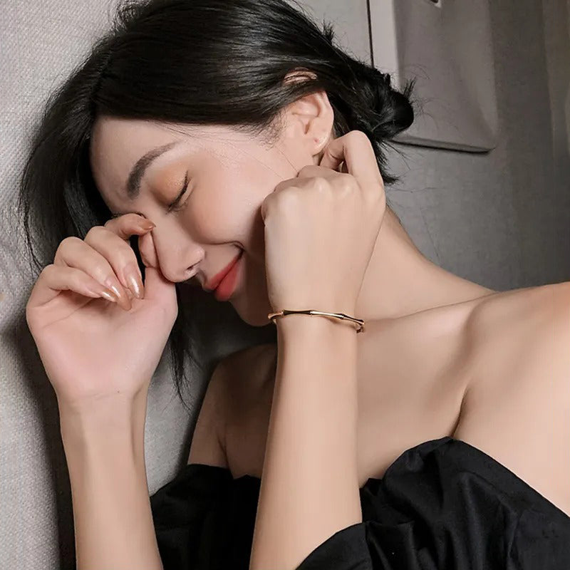 Armreife aus Edelstahl im Bambus-Design