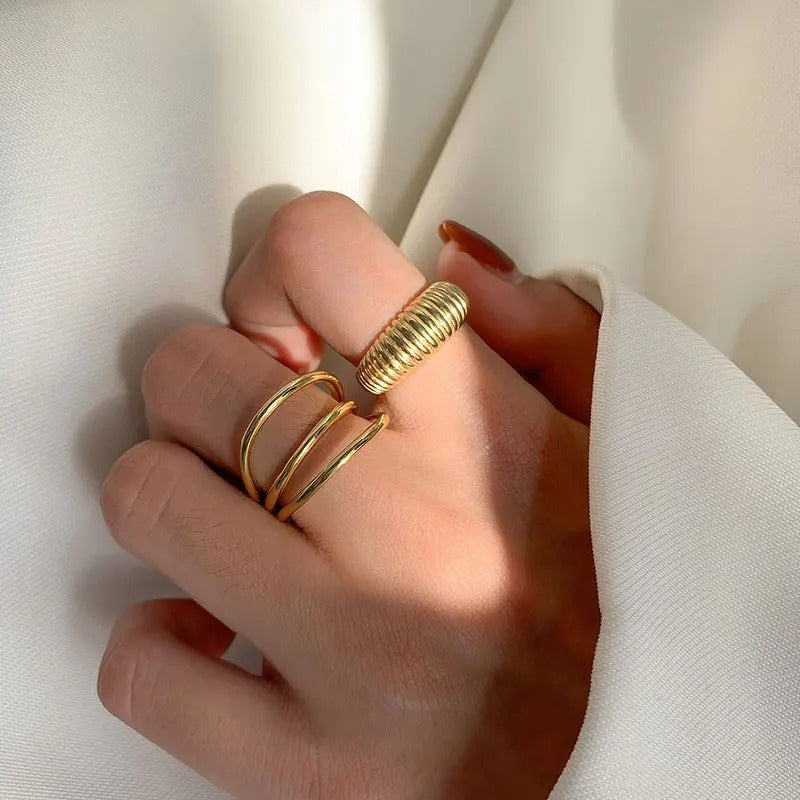 Carmiora - Eleganter goldener Ring
