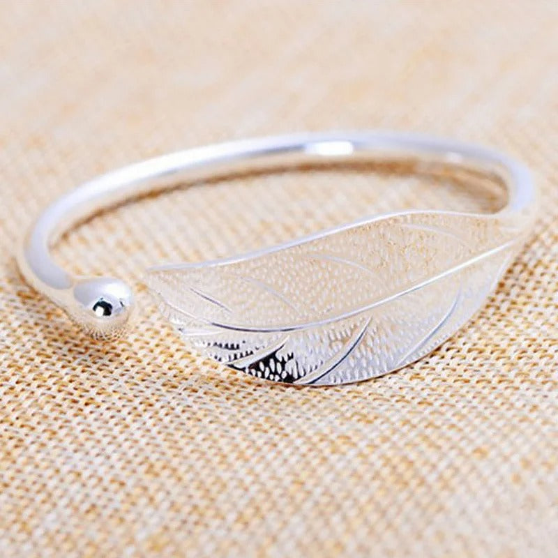 Carmiora - Blättriges Bettelarmband
