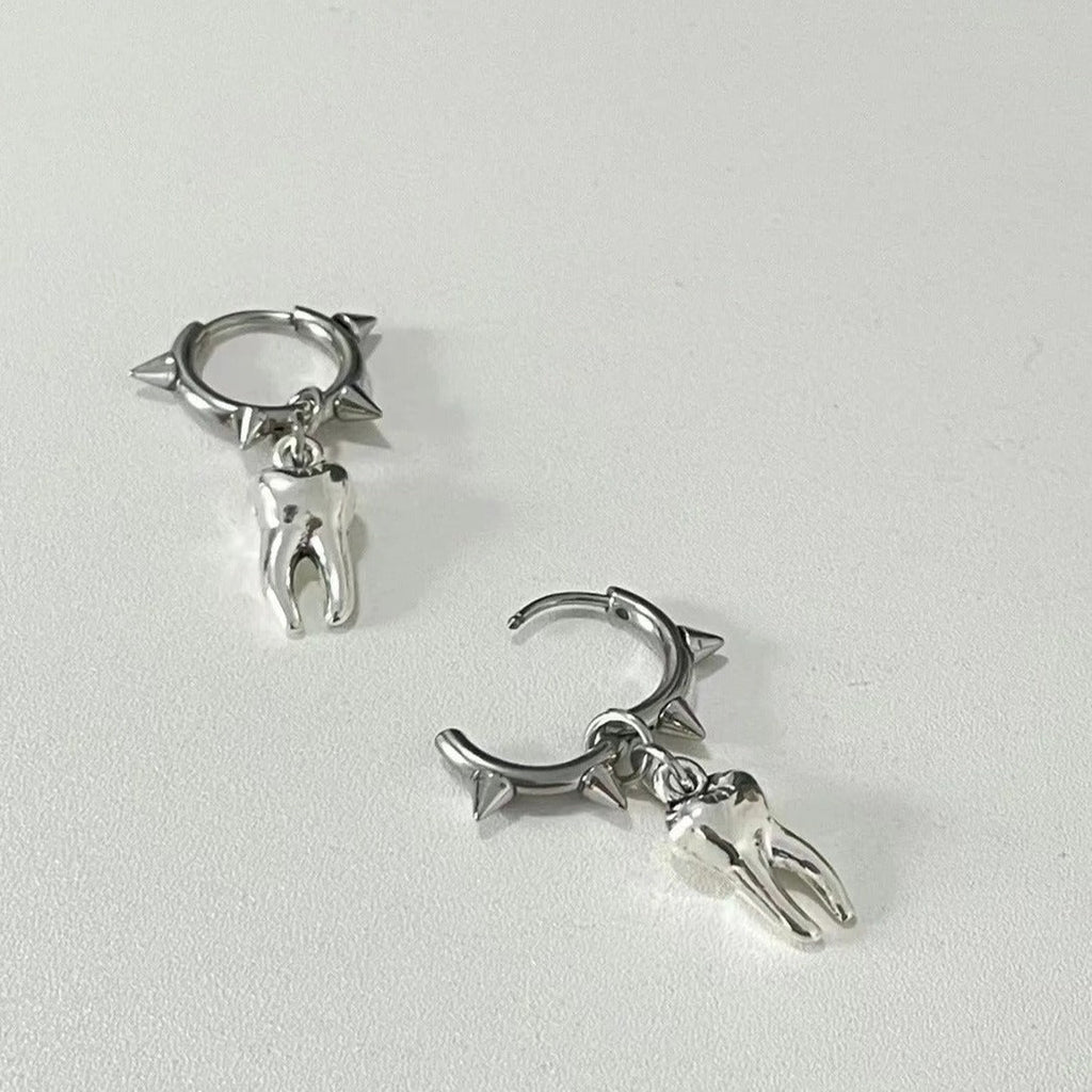 Carmiora - Zahn-Ohrstecker