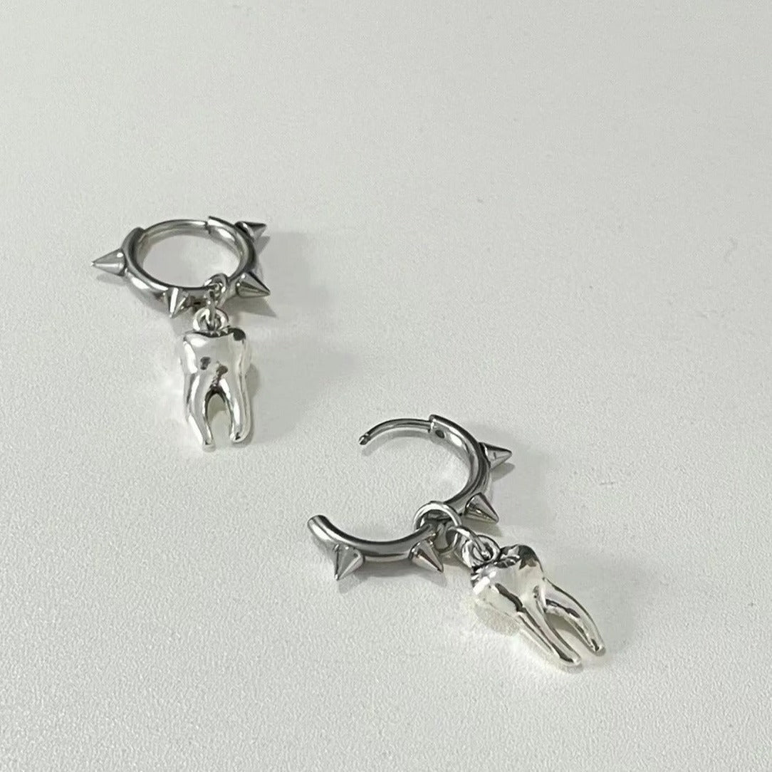 Carmiora - Zahn-Ohrstecker