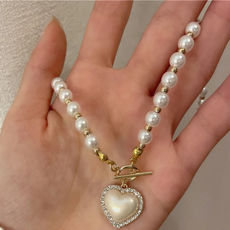 Carmiora - Glänzende Perlenkette