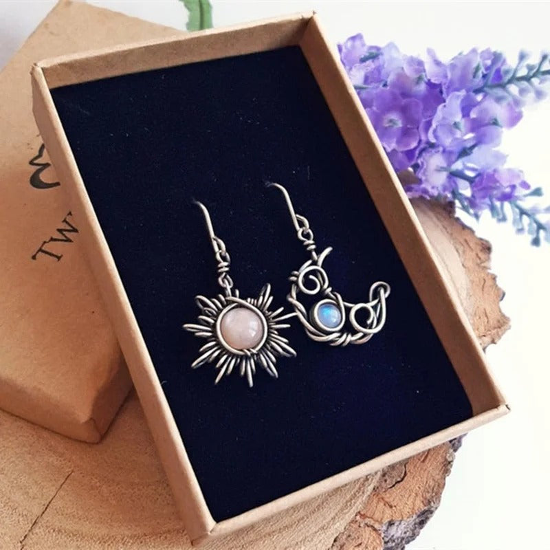 Vintage-Ohrhänger im böhmischen Stil mit Sonne und Mond