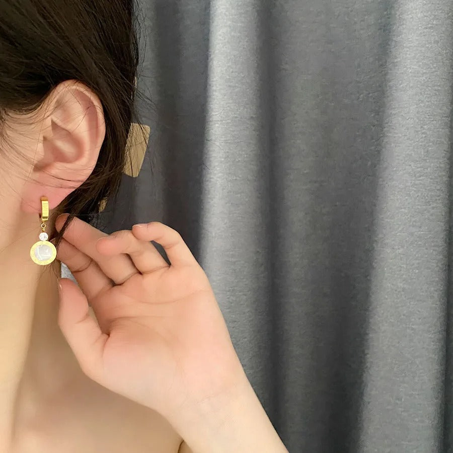 Carmiora- Elegante römische Ohrringe