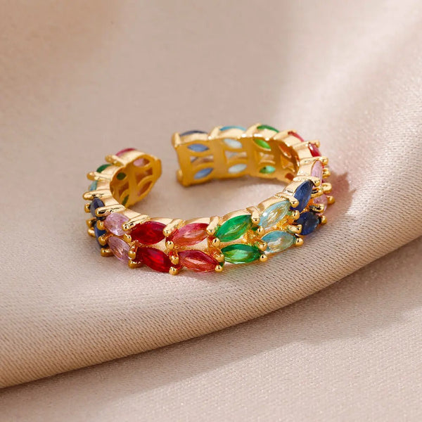 Chavri - Geometrische Zirkon-Kristall Ringe