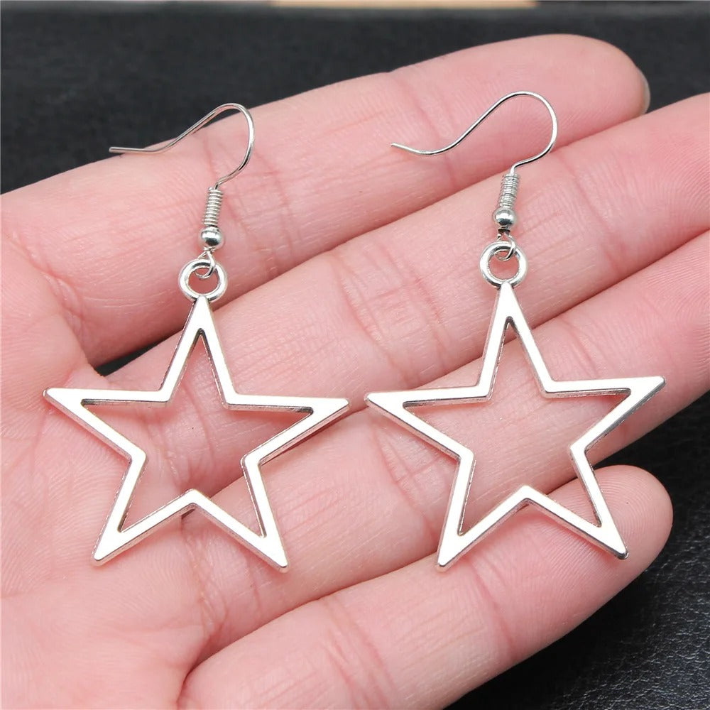 Carmiora - Zeitlose Star-Hollow-Ohrringe