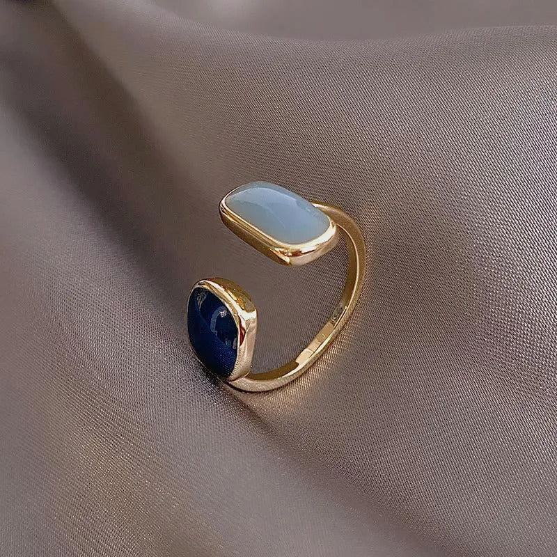 Carmiora - Vintage Vibe Quadratischer Ring