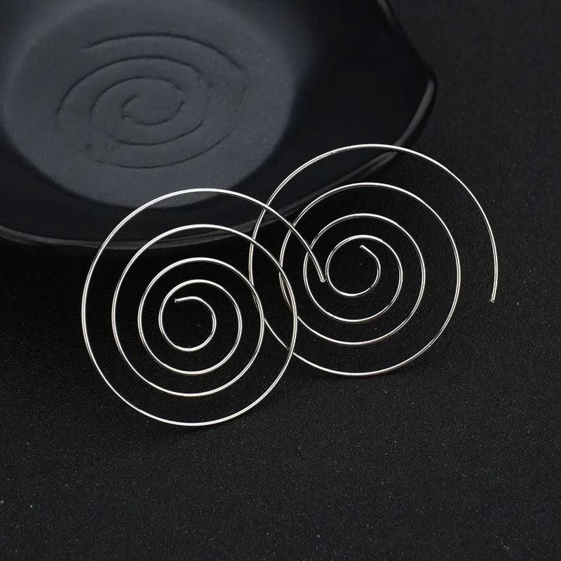 Carmiora - Einzigartige Spiral-Ohrstecker