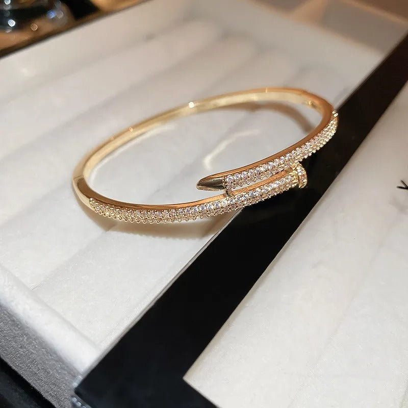 Carmiora - Luxus-Mode-Armband
