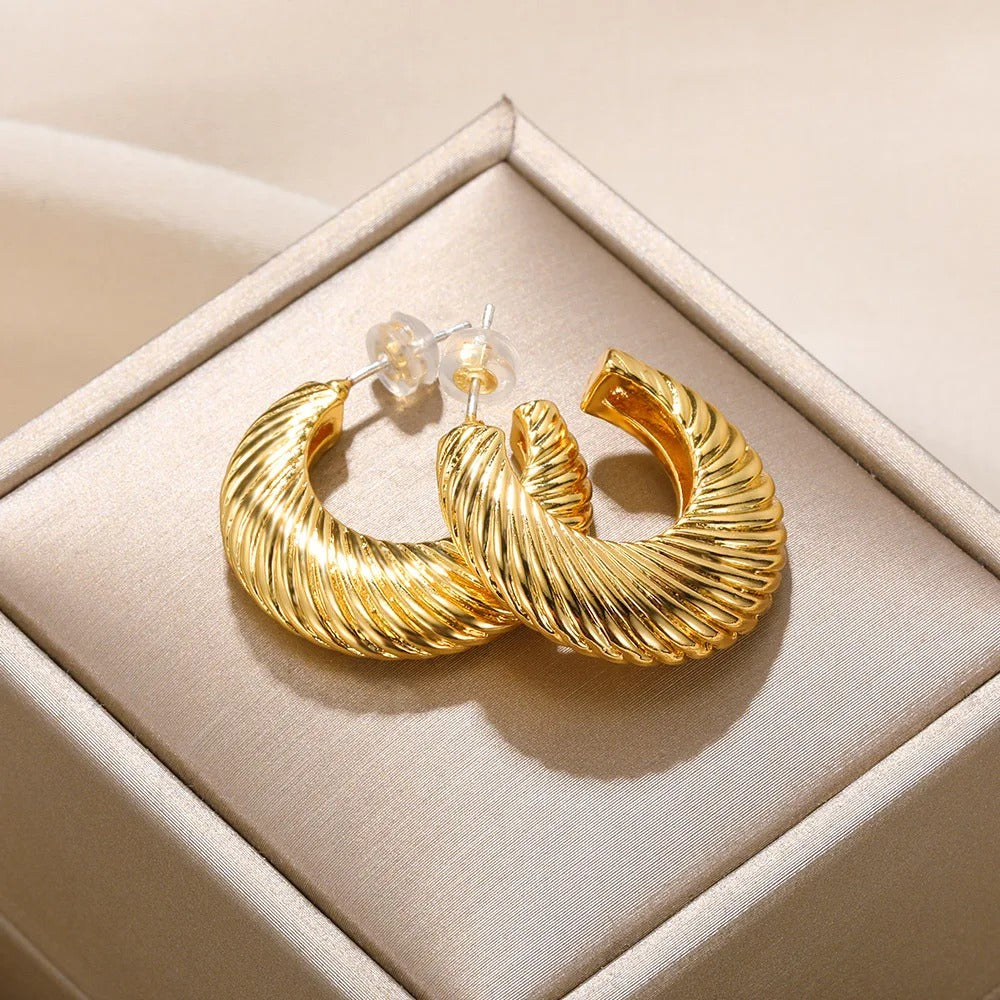 Chavri - Zeitloser Ohrstecker