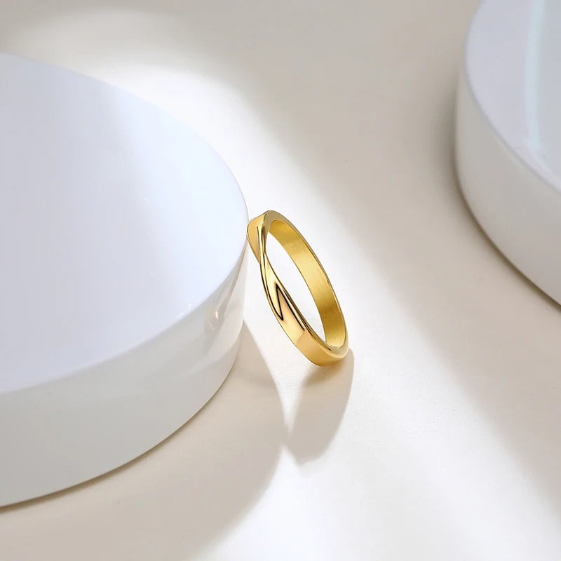 Carmiora - Twist Damenring