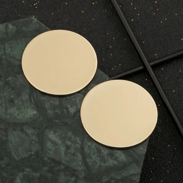 Minimalistische, flache, runde Ohrringe für jeden Tag für Damen