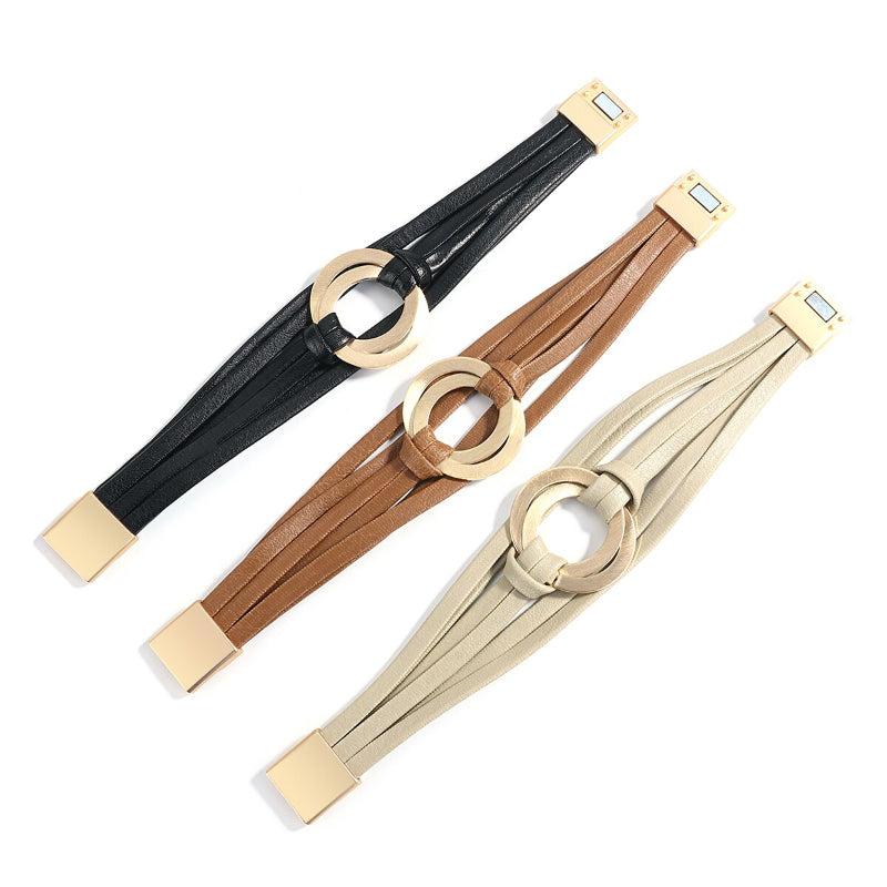 Mehrlagige Boho-Armbänder mit runder Schnalle