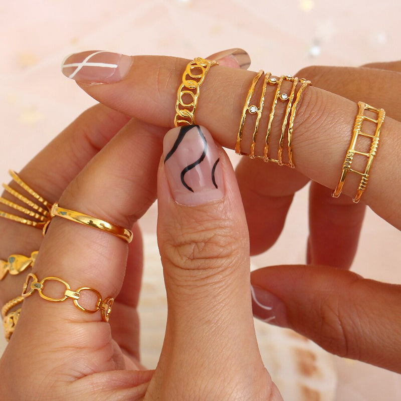 Ausgefallene, offene, verstellbare und stapelbare Ringe im Bohemian-Stil
