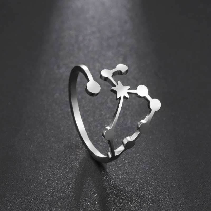 Minimalistische verstellbare Ringe aus Edelstahl mit Sternbild