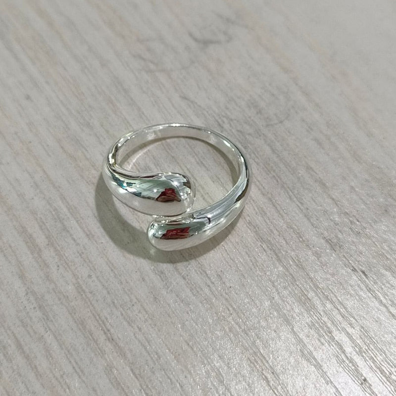 Offene verstellbare Ringe aus Edelstahl mit abstrakten und künstlerischen Motiven