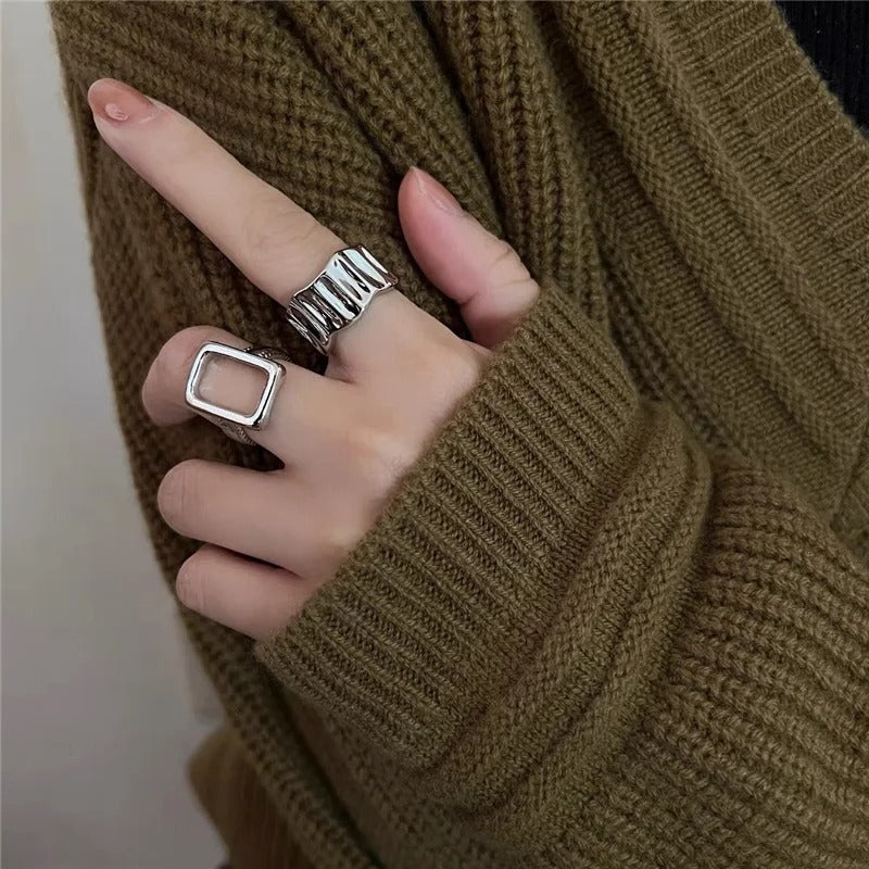 Carmiora - Geometrische elegante Ringe