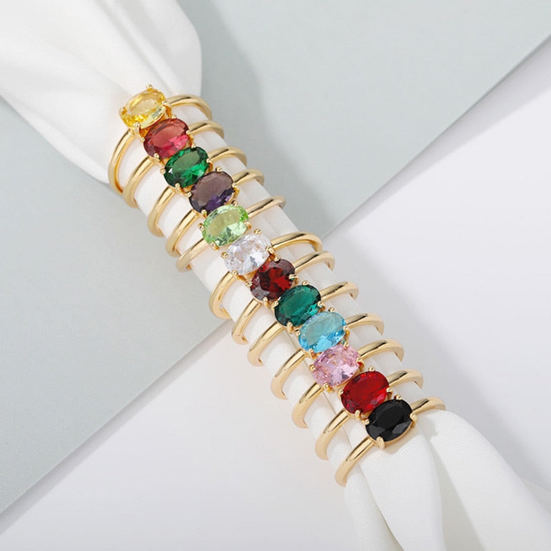 Stapelbare minimalistische Geburtssteinringe