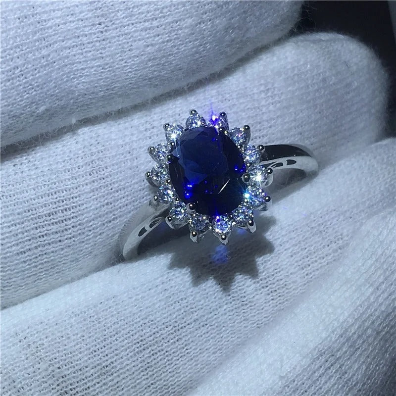 Carmiora - Luxuriösen Zirkonia-Ring
