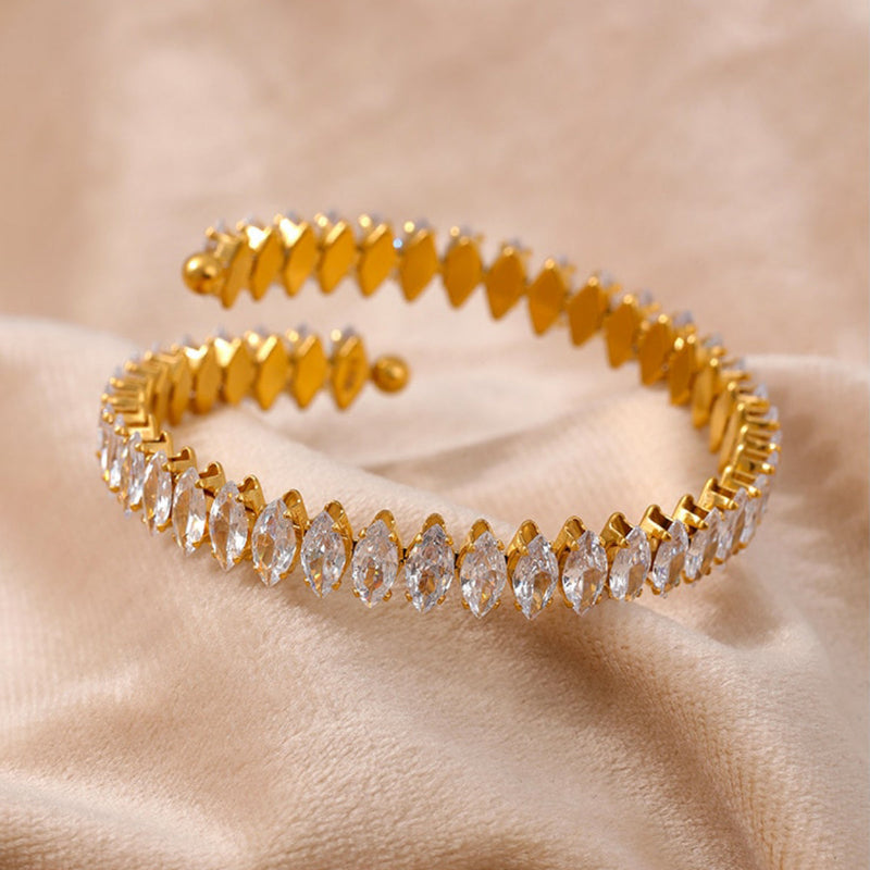 Offenes verstellbares Armreif mit Zirkonia Dekor