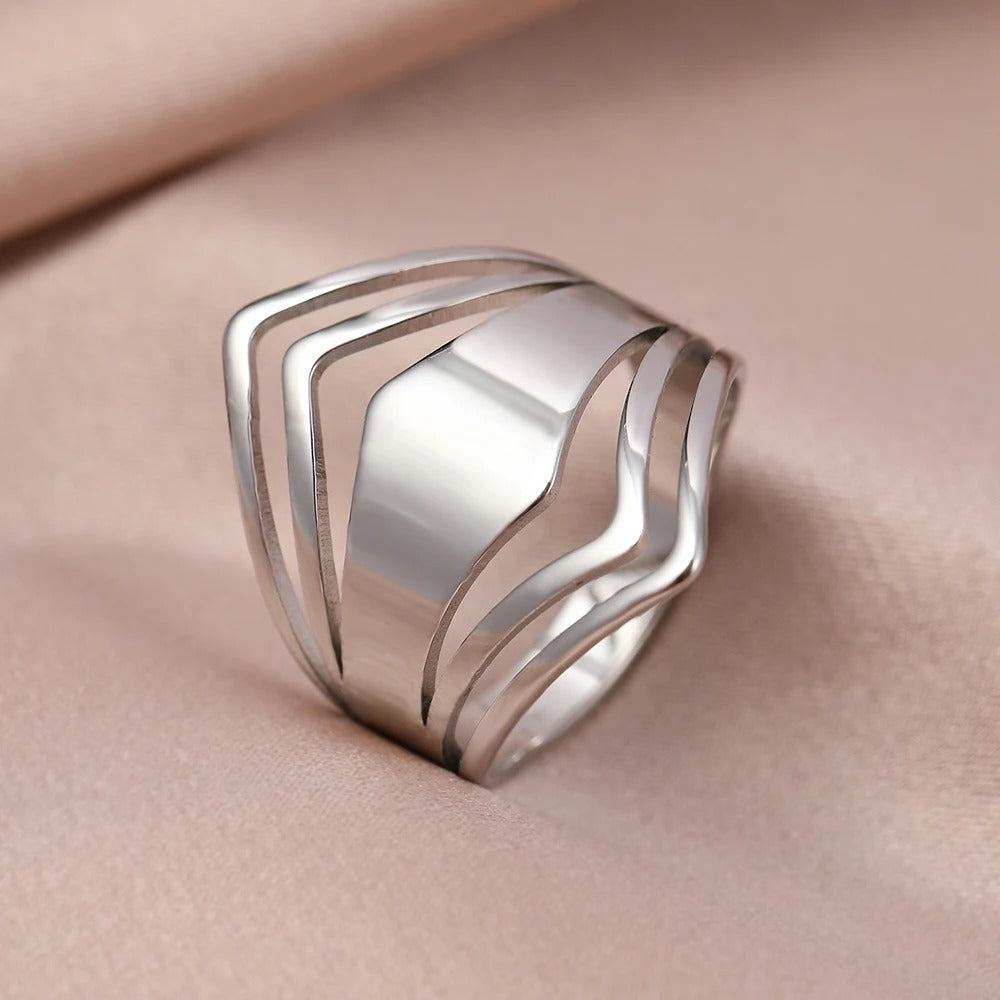 Carmiora - Antike Rhombus Ringe