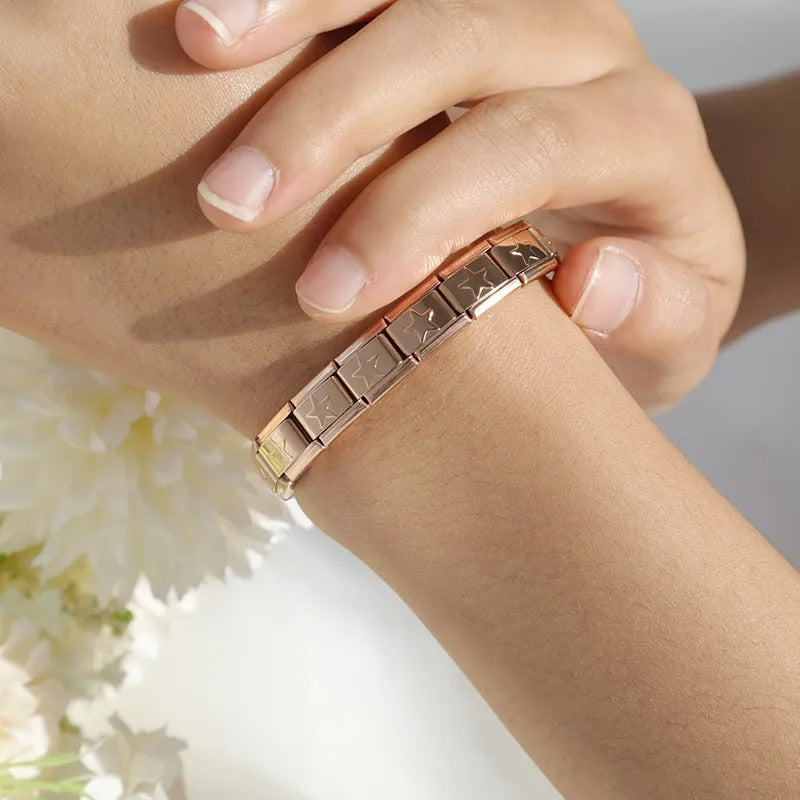 Carmiora - Verstellbares Metallarmband
